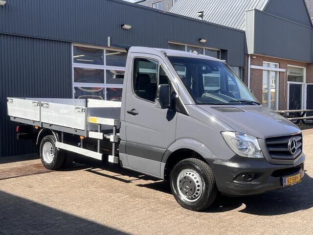 Grijs Gebruikt 2016 Mercedes Sprinter Van | € 24.950 (Duur) - Afbeelding 1/4