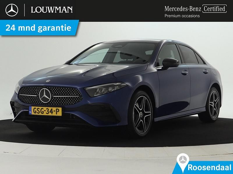 Occasion Mercedes A250 AMG 218 PK (160 kW) 2024 Blauw, metallic lak Sedan