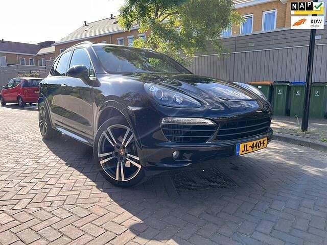 Zwart Gebruikt 2013 Porsche Cayenne SUV | € 19.950 (Eerlijke prijs) - Afbeelding 1/4
