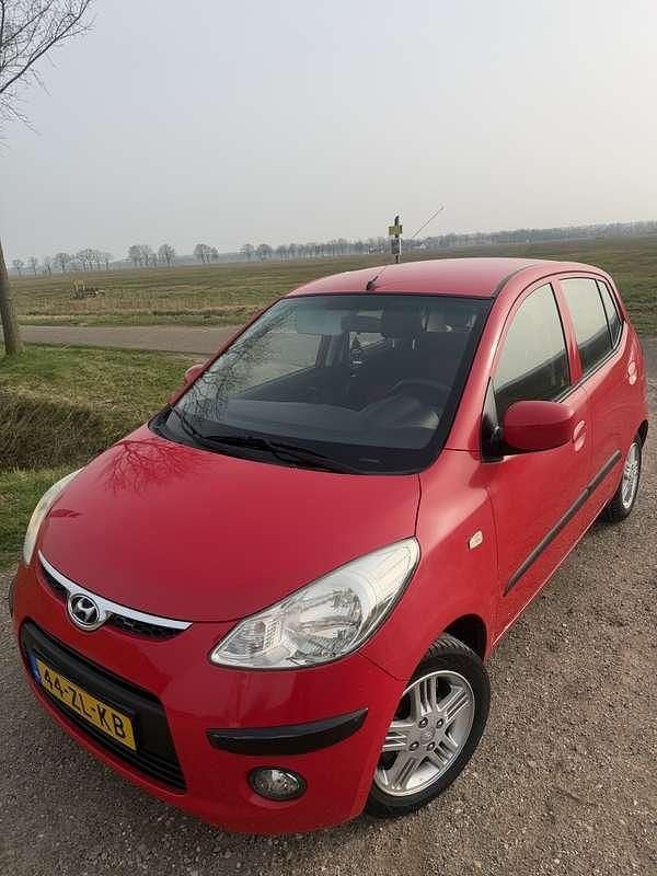 Occasion Hyundai i10 67 PK (49 kW) 2008 Rood Hatchback