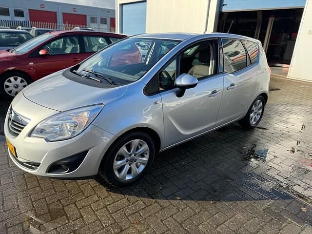 Occasion Opel Meriva Cosmo 101 PK (74 kW) 2012 Grijs MPV