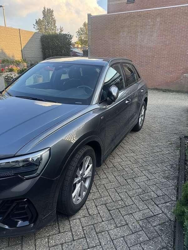 Gebruikt 2020 Audi Q3 SUV | € 26.500 (Super prijs) - Afbeelding 1/4