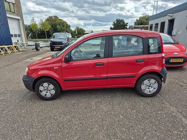 Rood Gebruikt 2004 Fiat Panda Active Hatchback | € 499 (Goede deal) - Afbeelding 1/4