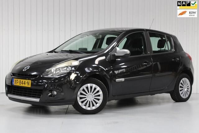 Zwart Gebruikt 2011 Renault Clio II Hatchback | € 2.450 (Eerlijke prijs) - Afbeelding 1/4