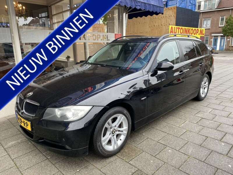 Zwart Gebruikt 2008 BMW 318 Stationwagen | € 2.699 (Eerlijke prijs) - Afbeelding 1/4