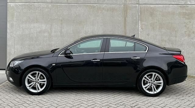 Occasion Opel Insignia Cosmo 180 PK (132 kW) 2010 Zwart Sedan