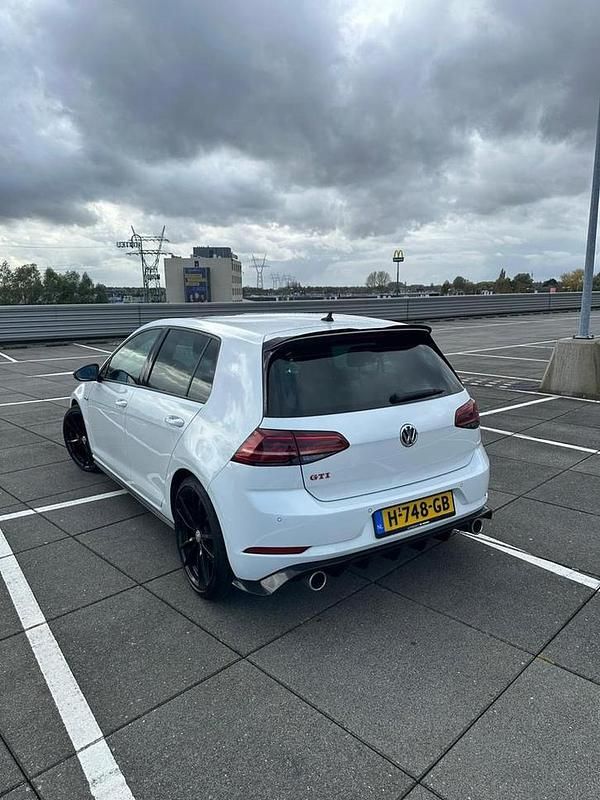 Wit Gebruikt 2019 VW Golf VII GTI Hatchback | € 19.500 (Super prijs) - Afbeelding 1/4