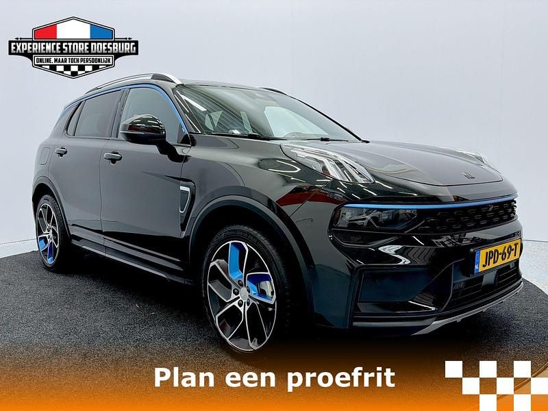 Zwart Gebruikt 2023 Lynk & Co 01 SUV | € 27.000 (Eerlijke prijs) - Afbeelding 1/3