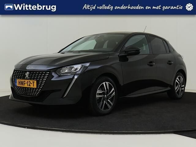 Zwart Gebruikt 2023 Peugeot 208 Allure Hatchback | € 18.325 (Eerlijke prijs) - Afbeelding 1/4