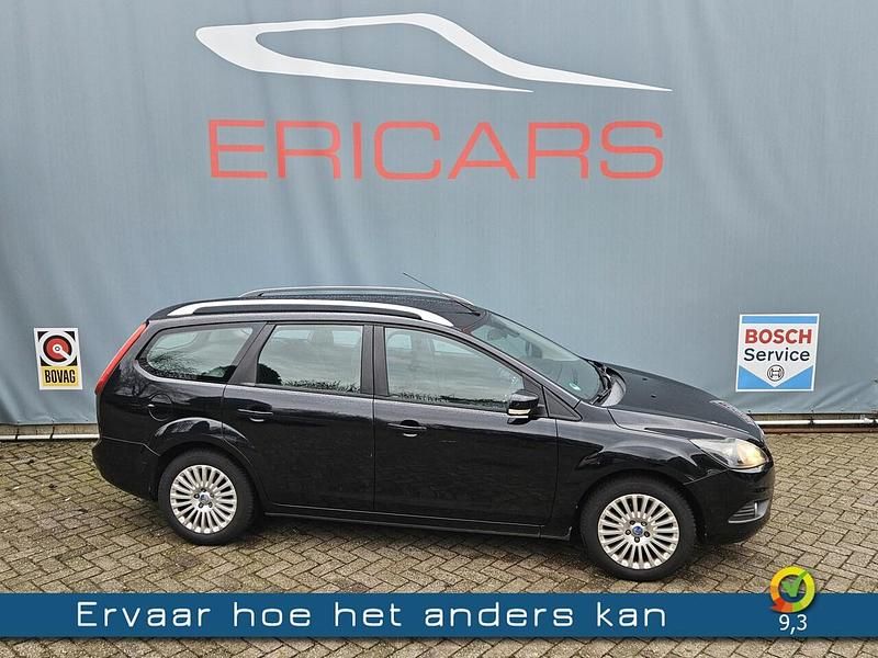 Zwart Gebruikt 2010 Ford Focus Limited Stationwagen | € 1.450 (Super prijs) - Afbeelding 1/4