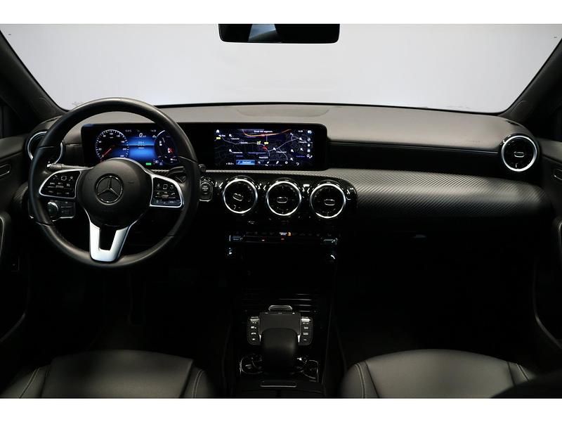 Occasion Mercedes A250 Business 161 PK (118 kW) 2022 Grijs Sedan