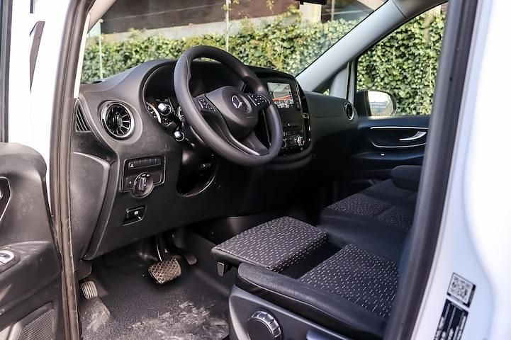 Nieuw Mercedes e-Vito 150 kW (204 PK) 2025 Wit MPV