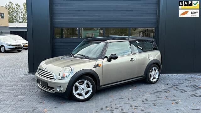 Grijs Occasion 2009 Mini Cooper Clubman Stationwagen | € 3.749 (Eerlijke prijs) - Afbeelding 1/4