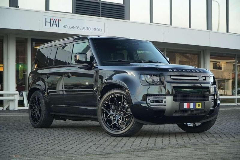 Zwart (metallic) Nieuw 2025 Land Rover Defender SE Dynamic SUV | € 94.800 (Super prijs) - Afbeelding 1/4