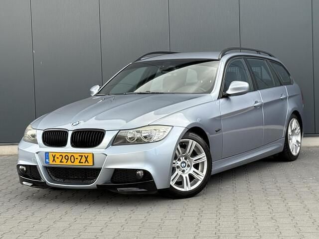 Blauw Gebruikt 2010 BMW 320 M Sport Stationwagen | € 9.990 (Duur) - Afbeelding 1/4