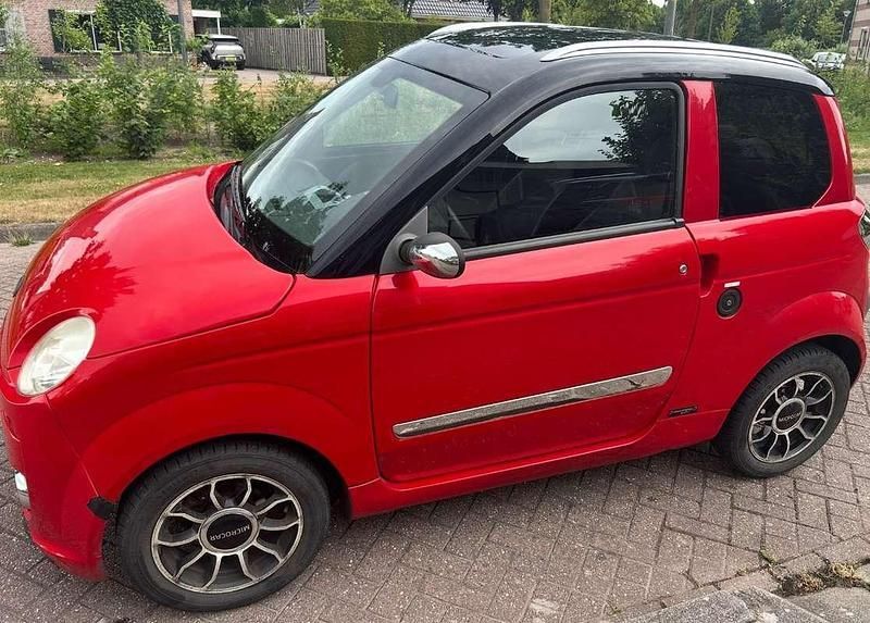 Rood Gebruikt 2016 Microcar M.Go Hatchback | € 6.800 (Super prijs) - Afbeelding 1/4
