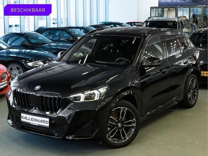 Gebruikt 2025 BMW iX1 M Sport SUV | € 54.875 (Super prijs) - Afbeelding 1/4