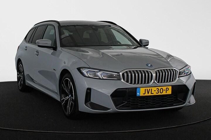 Occasion BMW 320e M Sport 2022 Grijs Stationwagen