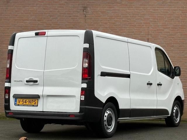 Occasion Renault Trafic 145 PK (106 kW) 2021 Wit MPV