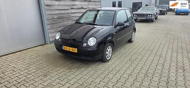 Zwart Occasion 2002 VW Lupo Hatchback | € 850 (Eerlijke prijs) - Afbeelding 1/4