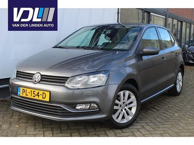 Grijs Occasion 2016 VW Polo Comfortline Hatchback | € 8.600 (Goede deal) - Afbeelding 1/4