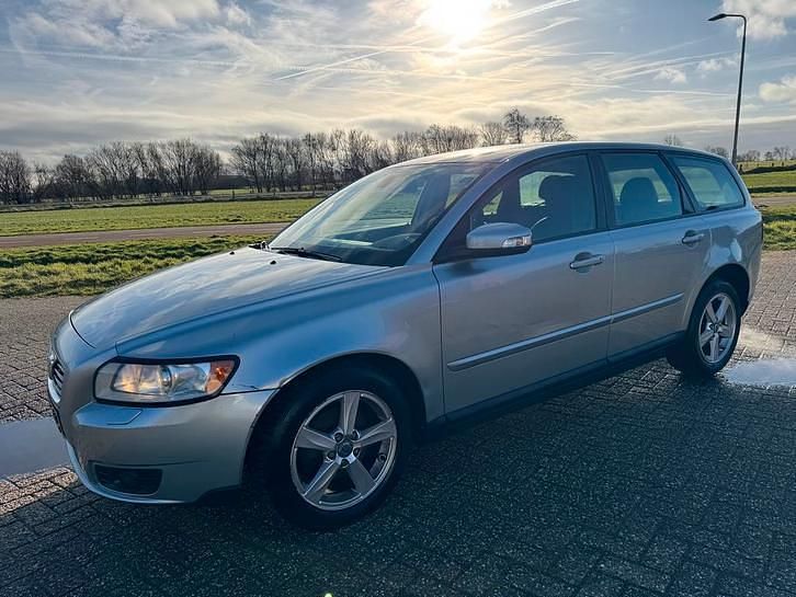 Occasion 2007 Volvo V50 Stationwagen | € 899 (Goede deal) - Afbeelding 1/4