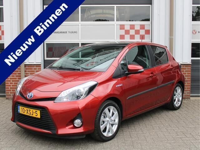 Rood Gebruikt 2012 Toyota Yaris Hatchback | € 11.995 (Eerlijke prijs) - Afbeelding 1/4