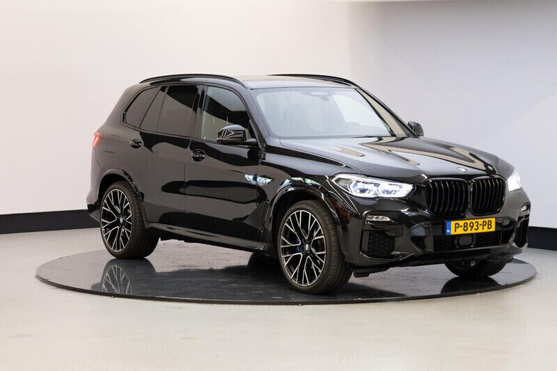 Zwart Gebruikt 2021 BMW X5 Executive SUV | € 76.990 - Afbeelding 1/4