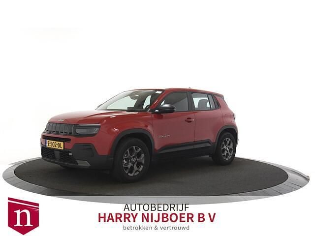 Rood Gebruikt 2024 Jeep Avenger EV Longitude SUV | € 24.500 - Afbeelding 1/4