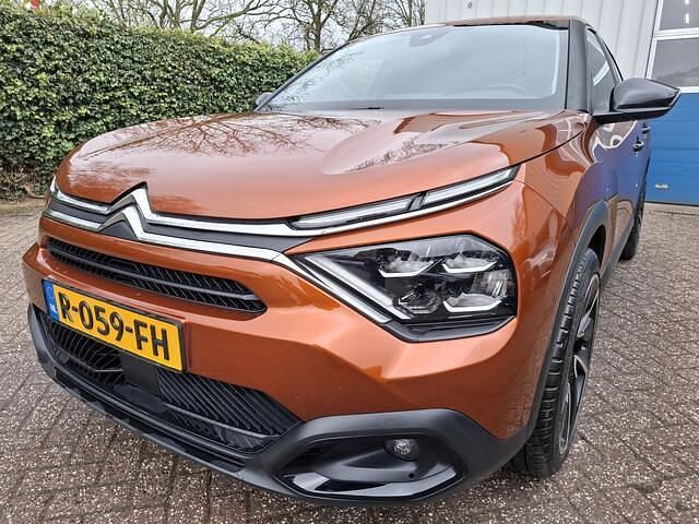 Occasion Citroën C4 Feel 131 PK (96 kW) 2021 Oranje SUV