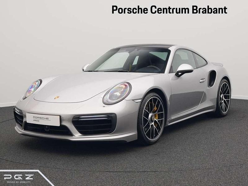 Grijs, metallic lak Gebruikt 2016 Porsche 991 Coupé | € 169.750 - Afbeelding 1/4