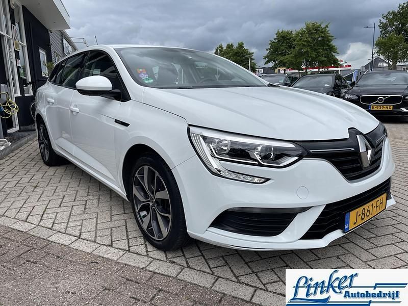 Occasion Renault Mégane GrandTour Life 102 PK (75 kW) 2020 Wit Stationwagen