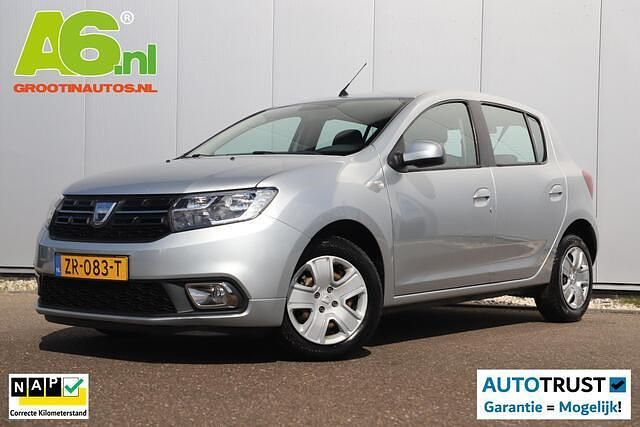 Grijs Gebruikt 2019 Dacia Sandero Lauréate Hatchback | € 6.900 (Super prijs) - Afbeelding 1/4