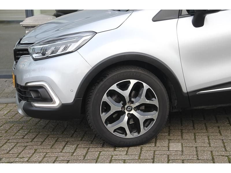 Occasion Renault Captur Dynamique 118 PK (86 kW) 2018 Gris highlandzwart dak (grijs metallic) SUV