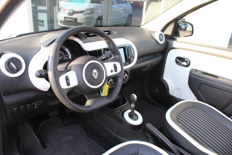 Occasion Renault Twingo Intens 92 PK (67 kW) 2020 Wit Hatchback