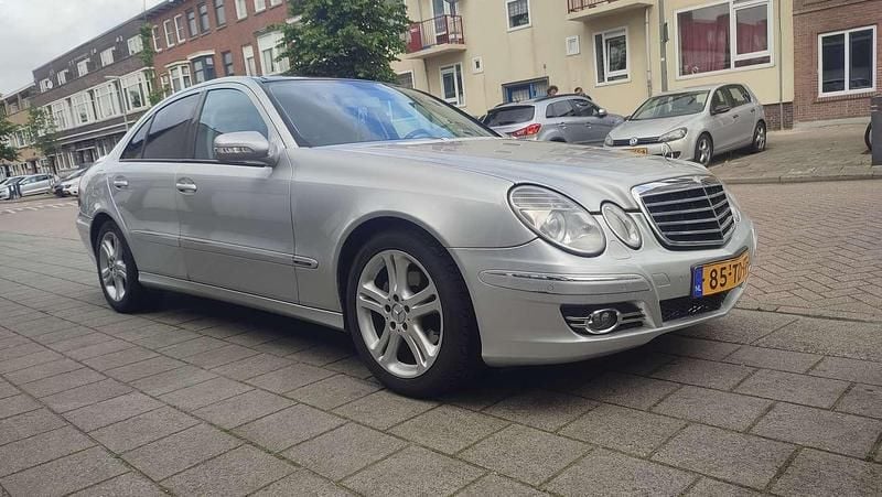 Gebruikt 2006 Mercedes E320 Avantgarde Sedan | € 5.500 (Goede deal) - Afbeelding 1/4