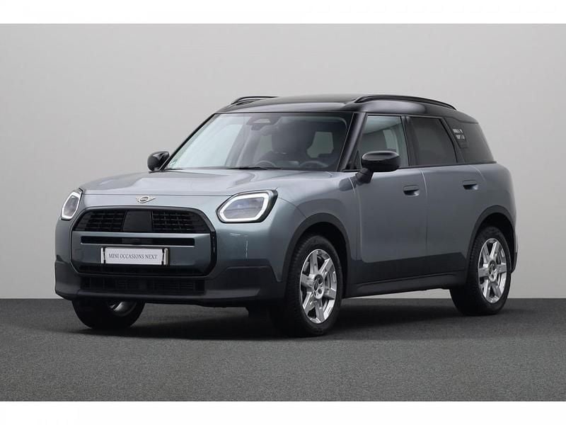 Smokey green (donker groen metallic) Gebruikt 2025 Mini Countryman SUV | € 43.880 (Super prijs) - Afbeelding 1/4