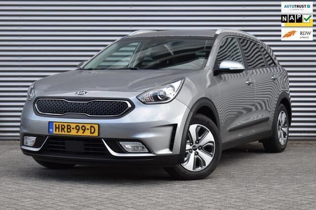 Grijs Gebruikt 2018 Kia Niro SUV | € 16.450 (Goede deal) - Afbeelding 1/3