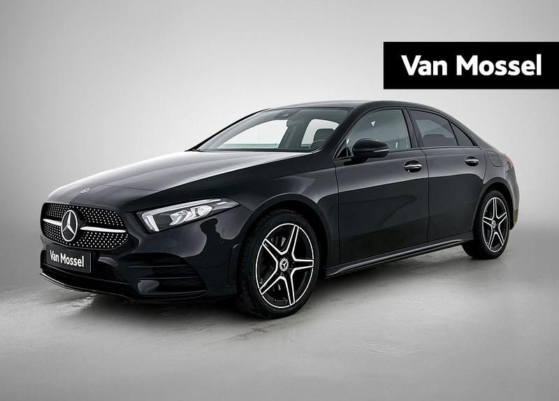 Occasion Mercedes A250 AMG line 2026 Zwart Sedan