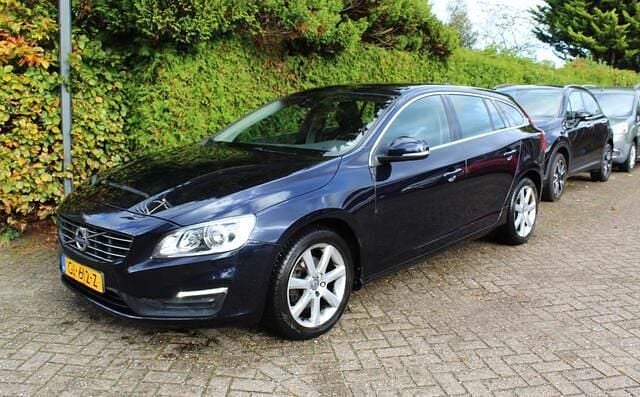Occasion Volvo V60 Momentum 153 PK (112 kW) 2015 Blauw Stationwagen