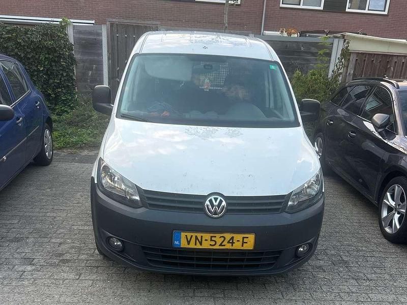 Wit Gebruikt 2015 VW Caddy Maxi MPV | € 3.600 - Afbeelding 1/4
