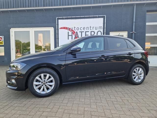 Zwart Gebruikt 2021 VW Polo Highline Hatchback | € 18.990 (Eerlijke prijs) - Afbeelding 1/4