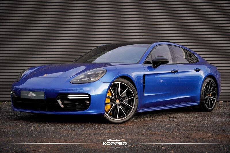 Blauw, metallic lak Gebruikt 2020 Porsche Panamera Turbo S Sedan | € 89.950 (Super prijs) - Afbeelding 1/4