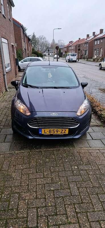 Occasion Ford Fiesta 60 PK (44 kW) 2015 Grijs Hatchback