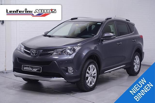 Grijs Gebruikt 2015 Toyota RAV4 Edition SUV | € 16.700 (Eerlijke prijs) - Afbeelding 1/4