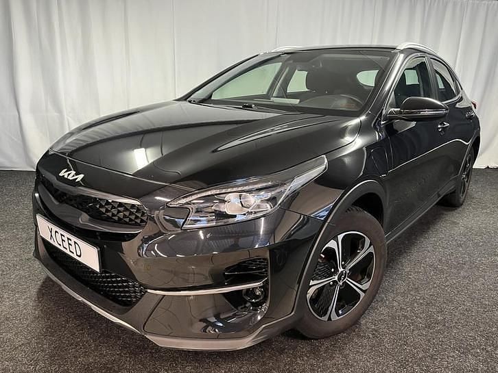 Zwart Gebruikt 2022 Kia XCeed SUV | € 18.945 (Super prijs) - Afbeelding 1/4