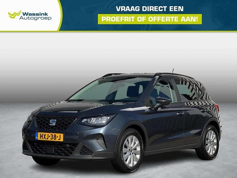 Grijs Occasion 2023 Seat Arona Style SUV | € 17.900 (Eerlijke prijs) - Afbeelding 1/4