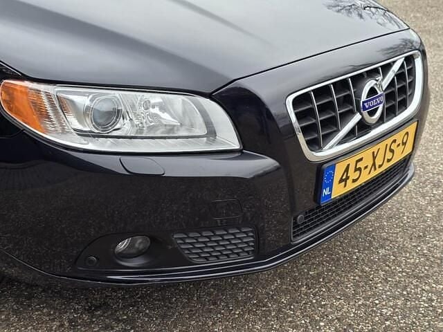 Occasion Volvo V70 Summum 180 PK (132 kW) 2012 Zwart (metallic) Stationwagen