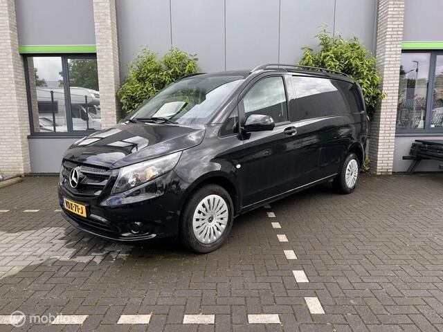 Overige Gebruikt 2018 Mercedes Vito MPV | € 22.950 - Afbeelding 1/4