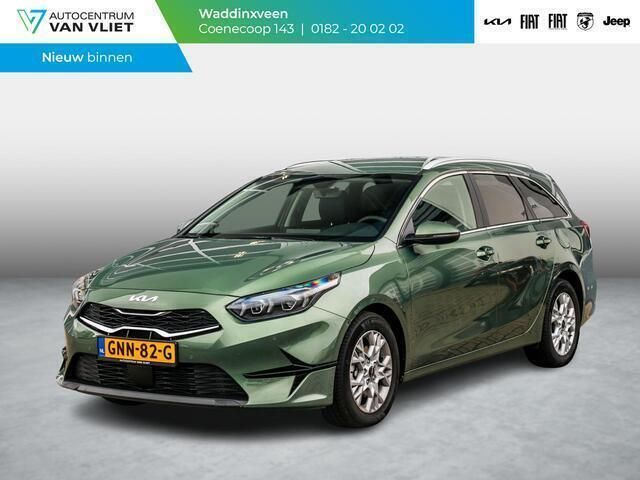 Groen Gebruikt 2024 Kia Ceed Sportswagon Stationwagen | € 29.990 - Afbeelding 1/4